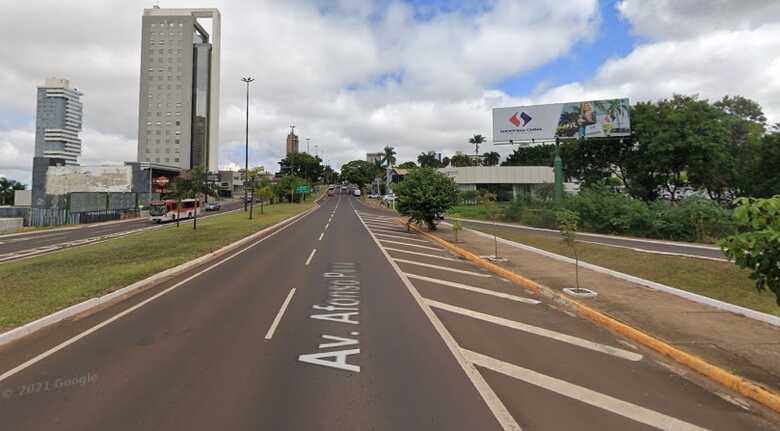 Racha come&ccedil;ou pr&oacute;ximo ao shopping na Avenida Afonso Pena