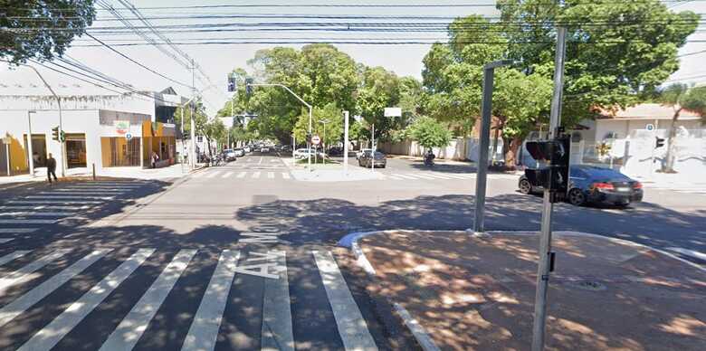 Acidente aconteceu no cruzamento da Mato Grosso com Rui Barbosa
