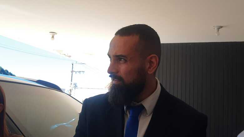 Delegado Carlos Delano, titular da Delegacia Especializada de Repress&atilde;o aos Crimes de Homic&iacute;dios 