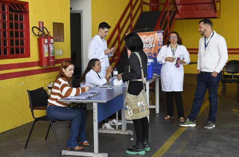 Ponto de Vacina&ccedil;&atilde;o no Bombeiros 