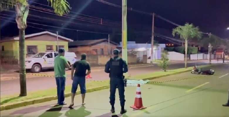 Motociclista morreu no local