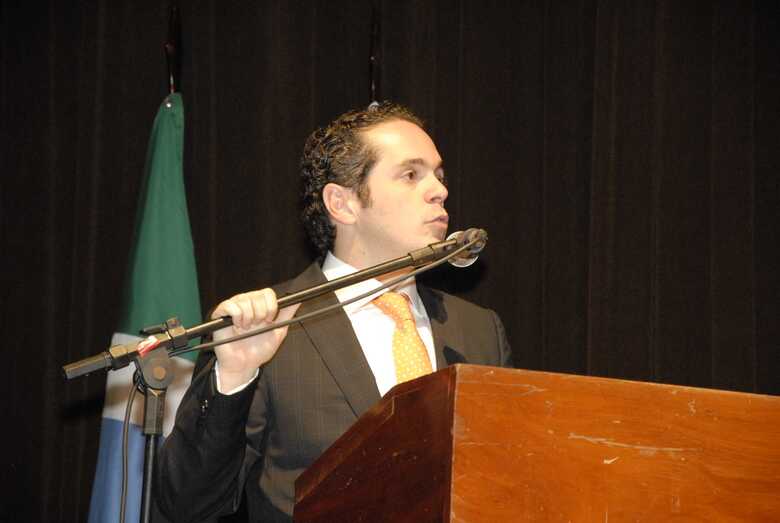 Advogado da Capital, Gustavo Passarelli da Silva, disputar&aacute; lista s&ecirc;xtupla para o cargo de ministro