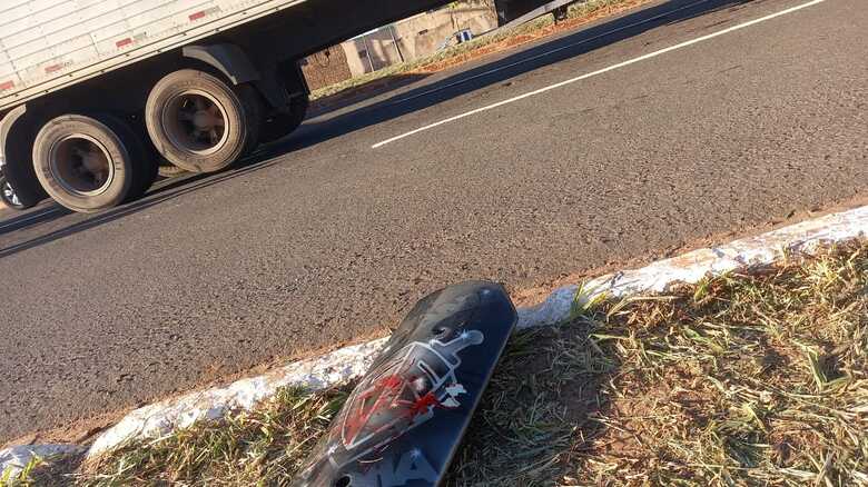 Manchas de sangue ficaram vis&iacute;veis na via