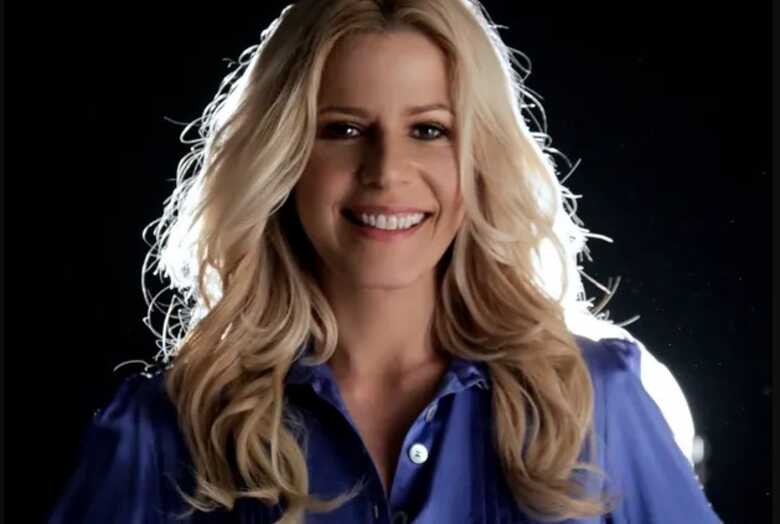 Paula Toller
