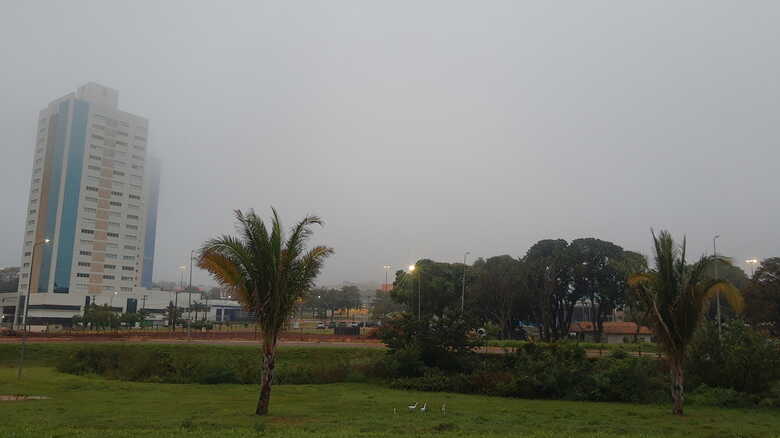 Nevoeiro tomou conta de Campo Grande