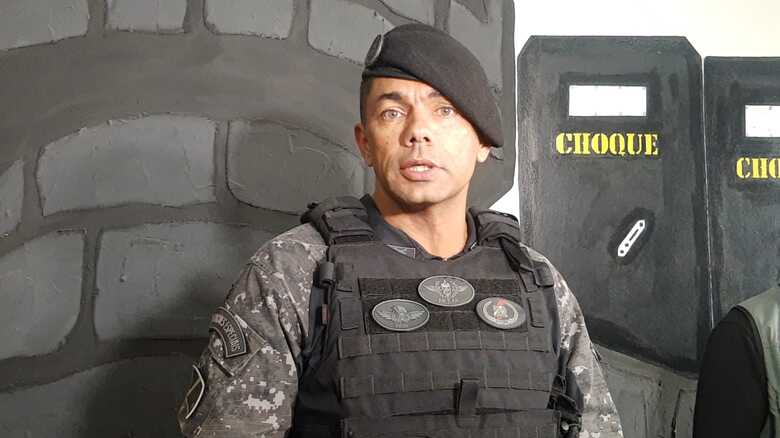 Coronel Rocha, do Batalhão de Choque, explicou as ações durante o confronto