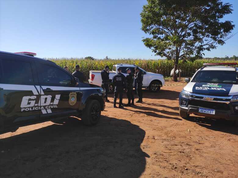 Polícia Civil e Militar apuram detalhes do caso