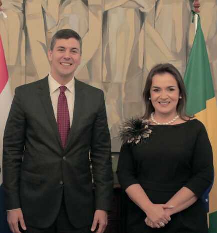 Presidente eleito do Paraguai, Santiago Peña, e a prefeita de Campo Grande, Adriane Lopes