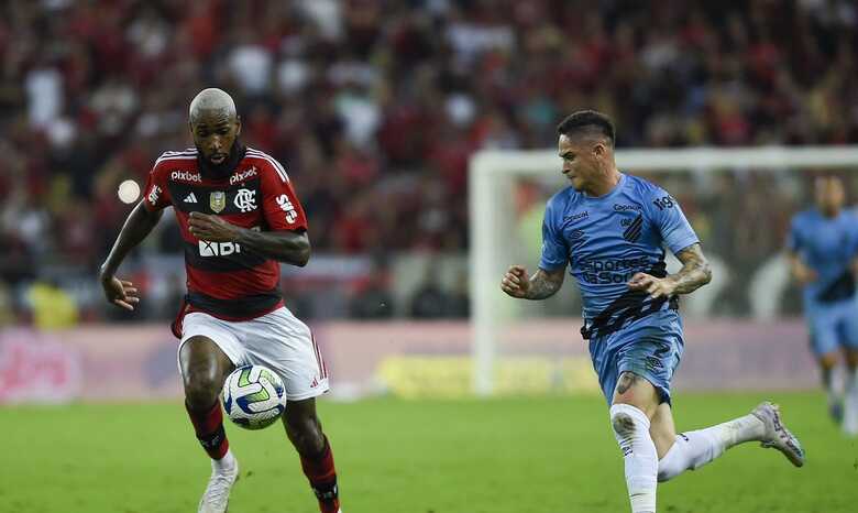 Flamengo e Athletico-PR duelam mais uma vez na hist&oacute;ria dos mata-mata
