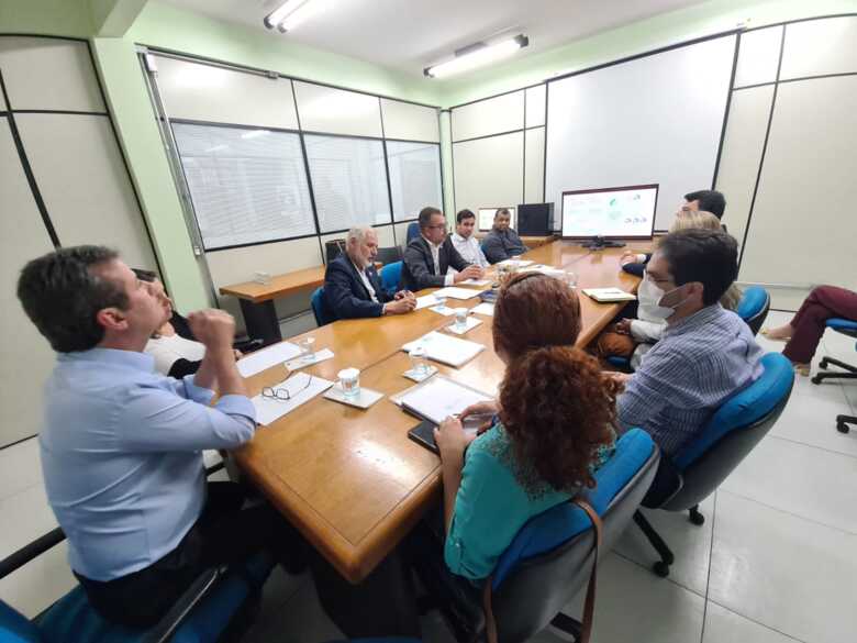 Reuni&atilde;o da SES, HRMS e Minist&eacute;rio da Sa&uacute;de