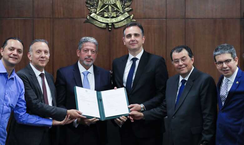 Proposta agora ser&aacute; avaliada no Senado