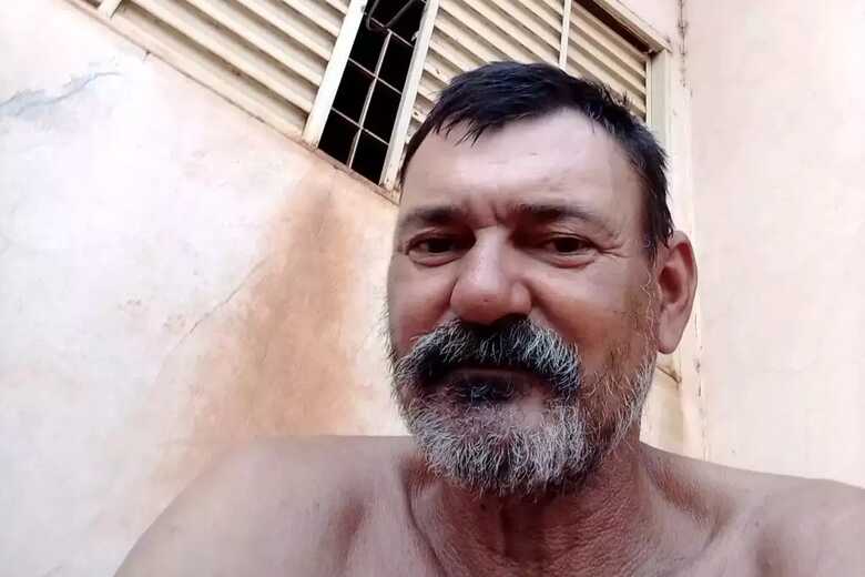 Sady Alves atirou duas vezes contra a esposa, mas errou os disparos e foi morto a facadas