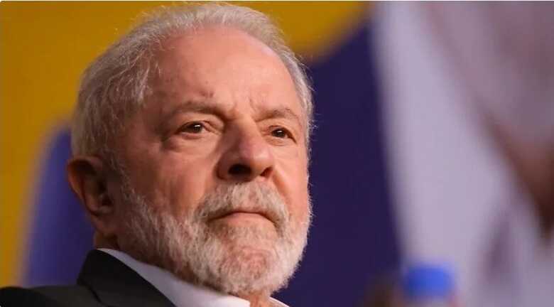Lula sofre de artrose no quadril h&aacute; v&aacute;rios anos