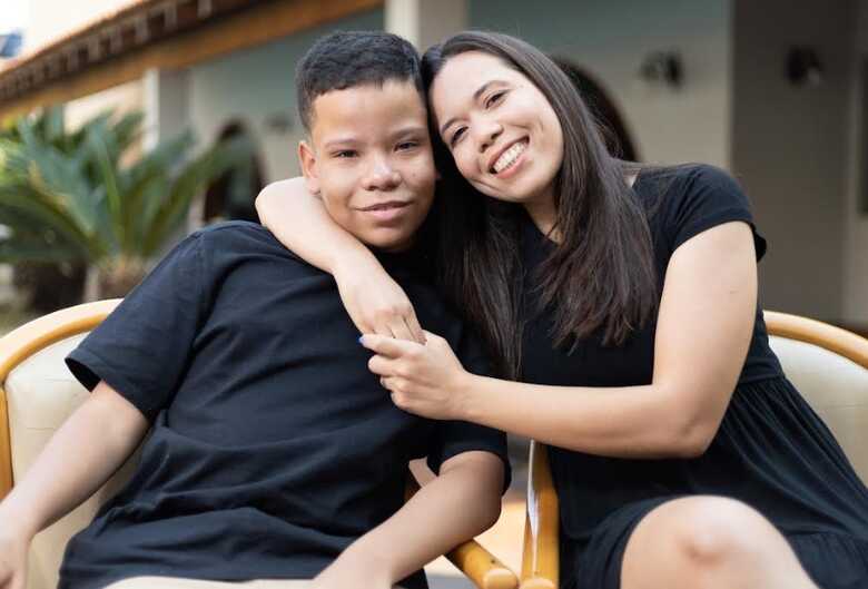 Iara Dandara e o irmão Gustavo