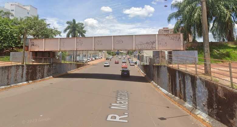 Local de onde a v&iacute;tima caiu