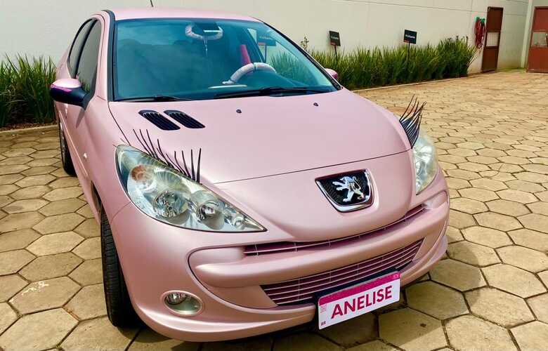 Carro ainda precisa de um nome