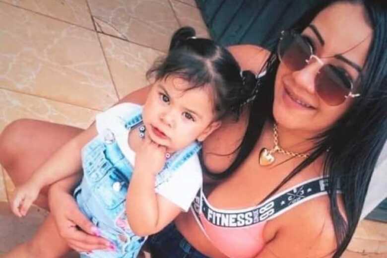 Ta&iacute;s havia perdido a filha em junho deste ano em um acidente