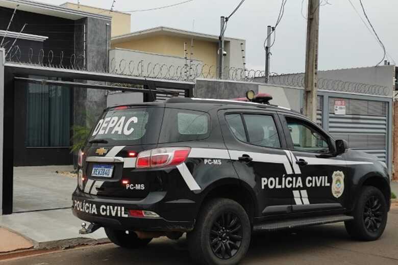 Tamb&eacute;m foram encontrados esteroides dentro da resid&ecirc;ncia