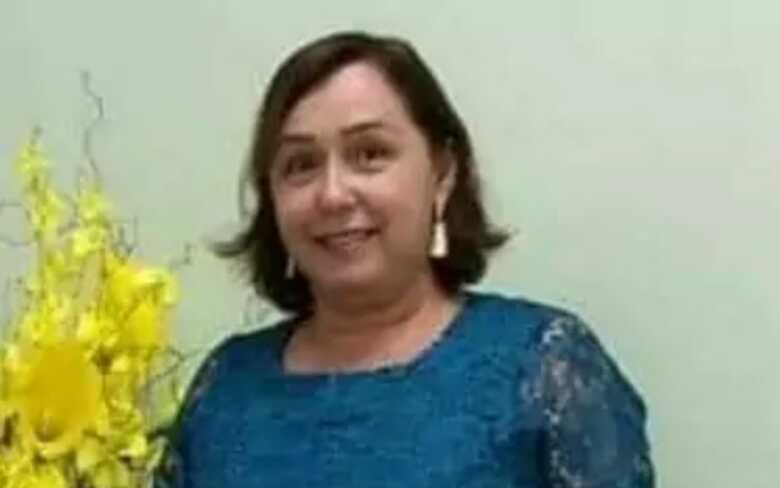 Lourdes era funcionária de uma unidade de ensino