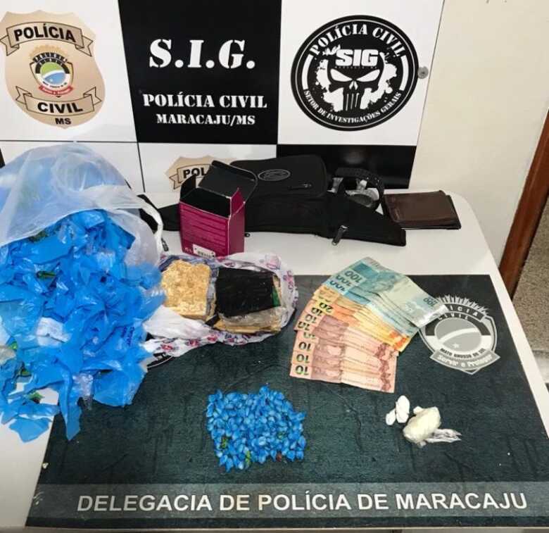 Drogas e dinheiros foram encontrados na casa do investigado