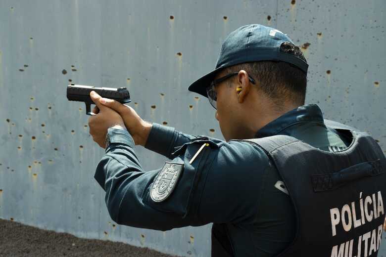 Novas armas foram entregues aos policiais 
