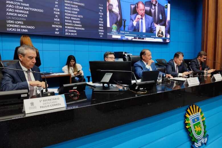 Sessão ordinária desta terça-feira (7)
