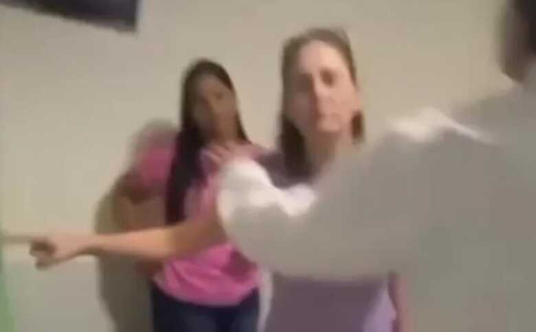 Mulher é agredida por esposa de médico durante consulta