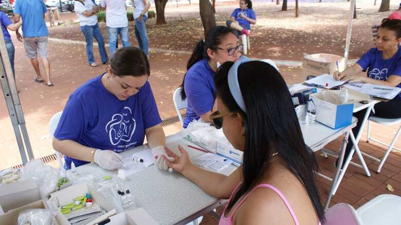 Atualmente, h&aacute; 6,2 mil pessoas vivendo com HIV/AIDS e que est&atilde;o em acompanhamento.
