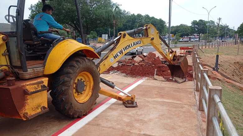 Obras na regi&atilde;o do Lago do Amor na Capital