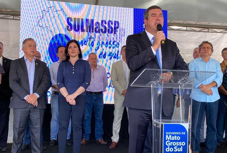  Secret&aacute;rio de Estado de Justi&ccedil;a e Seguran&ccedil;a P&uacute;blica,&nbsp;Antonio Carlos Videira; ministra do Planejamento e Or&ccedil;amento, Simone Tebet; governador Eduardo Riedel e o secret&aacute;rio de Governo e Gest&atilde;o Estrat&eacute;gica, Pedro Caravina