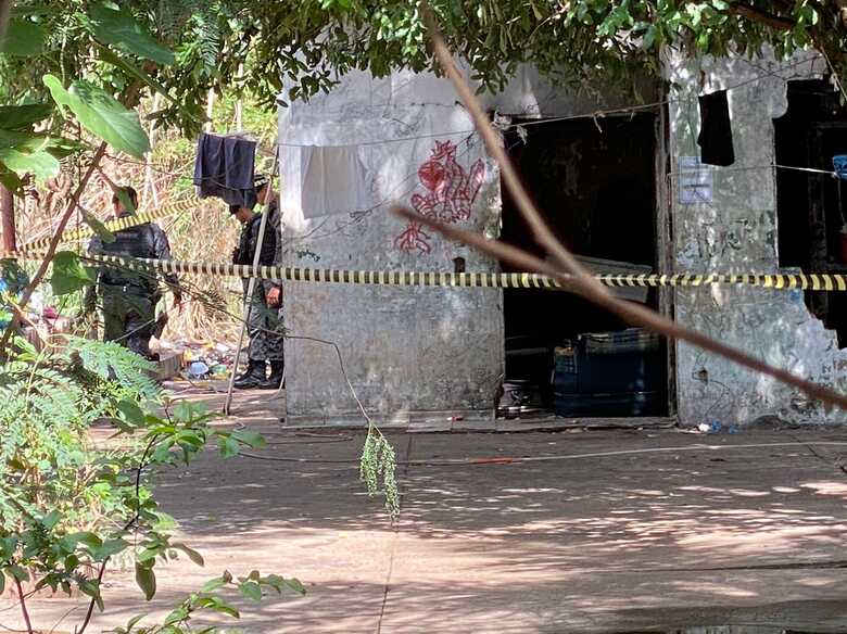 Local onde estava sendo vistoriado pelo Batalhão de Choque é conhecido como ponto de venda e consumo de entorpecentes.