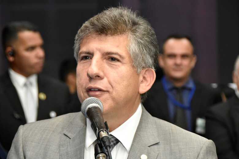 Lídio Lopes