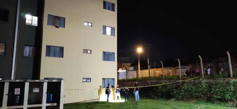 Per&iacute;cia esteve no local coletando detalhes da ocorr&ecirc;ncia