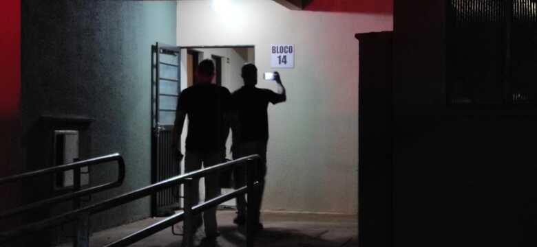 Policiais passaram a investigar apartamento da mulher