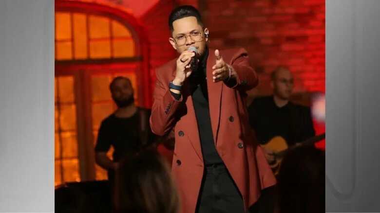 O cantor era casado e tinha uma filha de dois meses de idade.