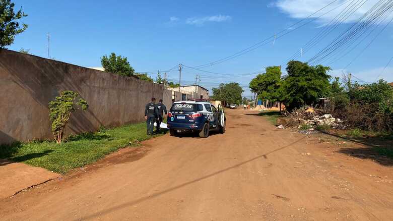 Moradores &eacute; quem encontraram a v&iacute;tima