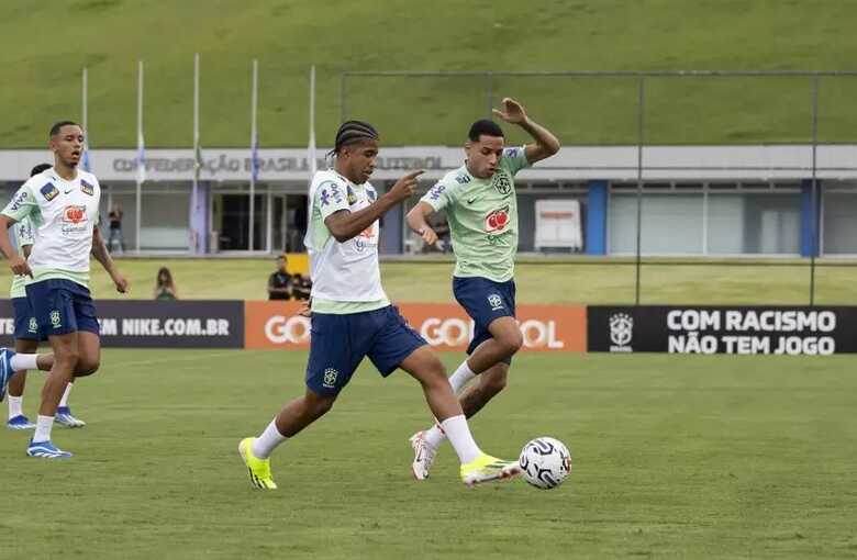 Jogadores da Seleção Brasileira sub-20