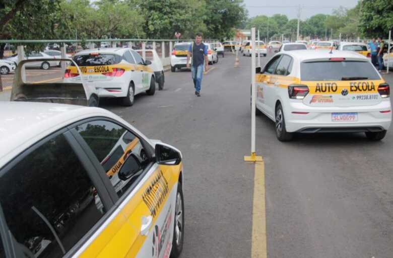 Apenas em dezembro, foram feitos 17,7 mil provas pr&aacute;ticas executadas