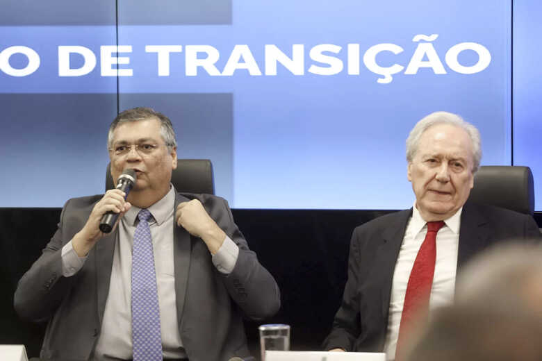 Atual ministro da Justiça Flávio Dino e o ministro aposentado do Supremo Tribunal Federal (STF) Ricardo Lewandowski 