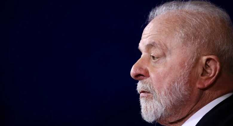 A meta de zerar o d&eacute;ficit fiscal em 2024 foi mantida por Lula