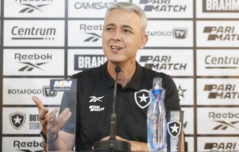 tiago nunes, botafogo, nilton santos