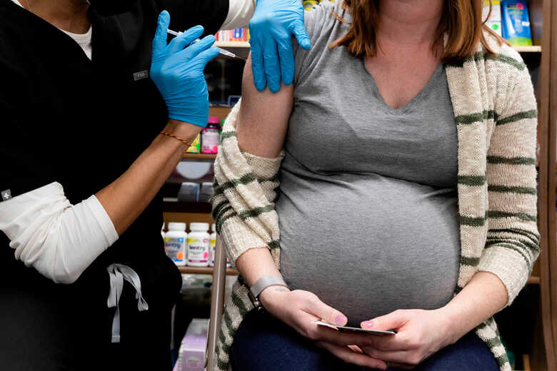 Vacina contra Covid em gestantes deminuiu a taxa de partos prematuros