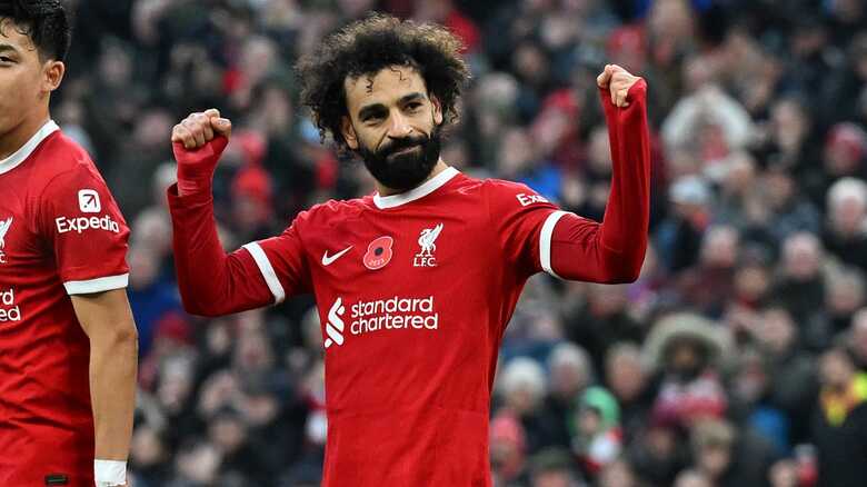 Torcedor é banido dos estádios por racismo contra Salah