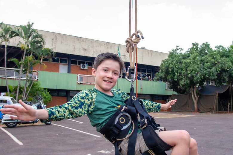 Jo&atilde;o tem 9 anos e sofre de Distrofia Muscular de Duchenne
