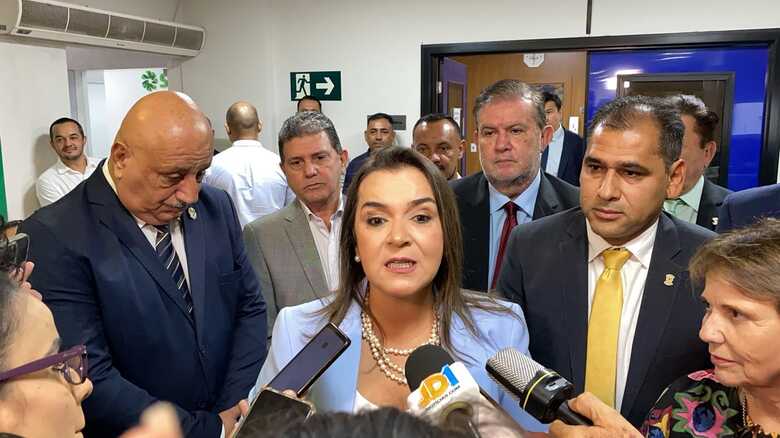 Adriane lopes durante a abertura do ano legislativo na câmara municipal 2024 - Foto: Adriano Miguel