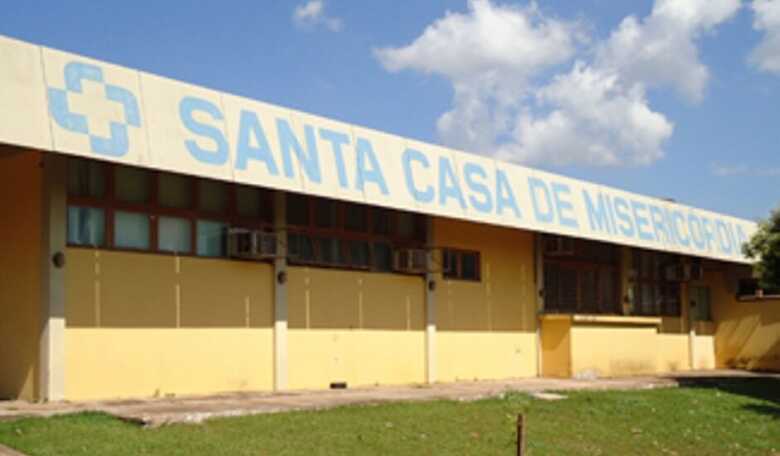 Os alunos foram socorridos e encaminhados para o Hospital da Santa Casa do município