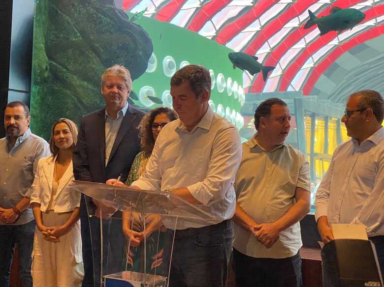 Governador Eduardo Riedel 