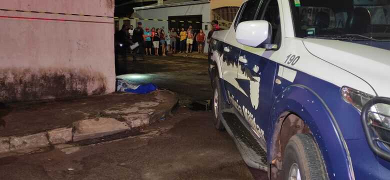 Indivíduo foi assassinado com vários disparos