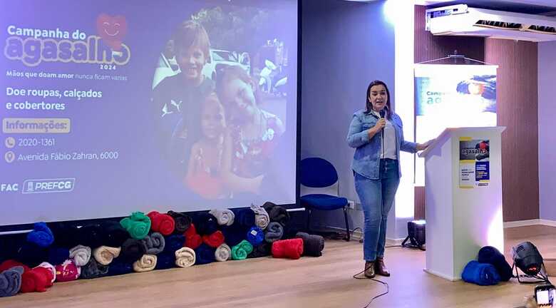 Prefeita Adriane Lopes esteve presente no lan&ccedil;amento da campanha