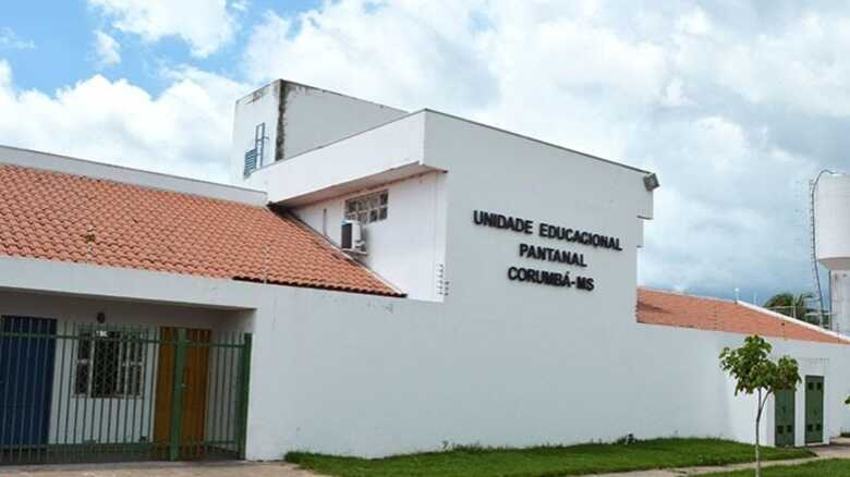 A fuga foi comunicada &agrave;s autoridades policiais e buscas s&atilde;o realizadas para recapturar os adolescentes